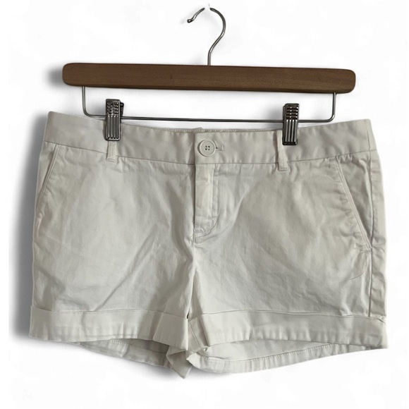 Talula White Bermuda Shorts Casual Cotton Blend - Picture 1 of 2
